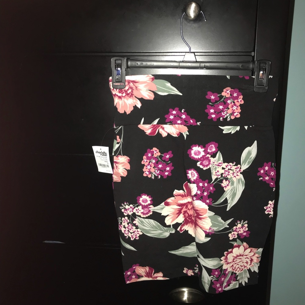 Mini skirt